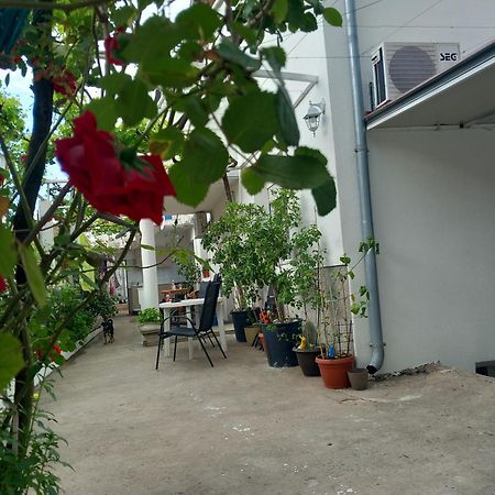 Guest House Dada Mostar Exterior foto
